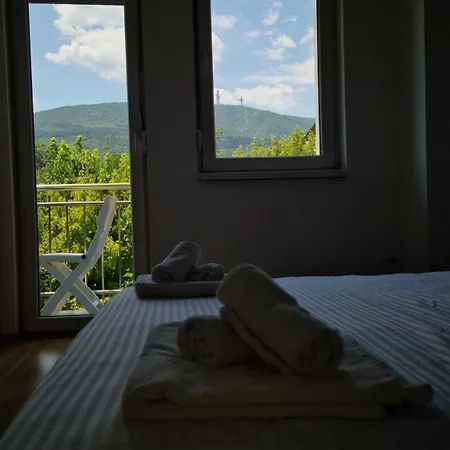 Skyline View Location Апартаменты *